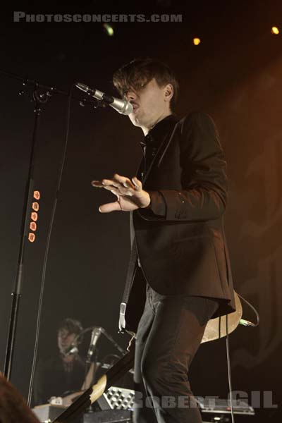 FRANZ FERDINAND - 2009-11-26 - PARIS - Zenith - 